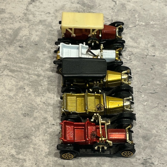 Set of 5 Vintage Classic Diecast Toy Cars Hong Kong and Macau - Picture 4 of 16